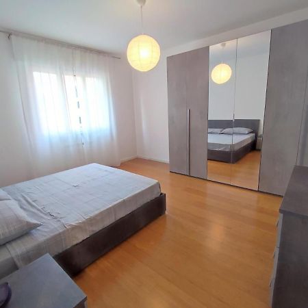 דירות מסטרה La Casa Dei Tre מראה חיצוני תמונה