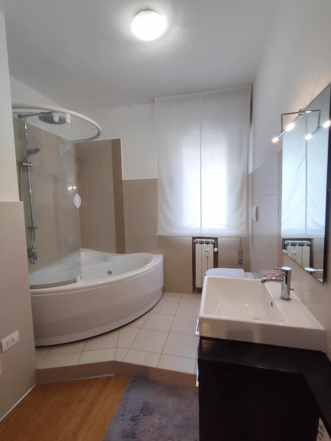דירות מסטרה La Casa Dei Tre מראה חיצוני תמונה